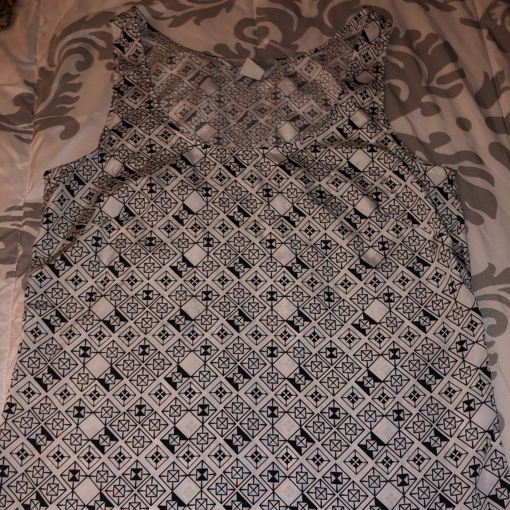 White & Black Geometric Tank Top